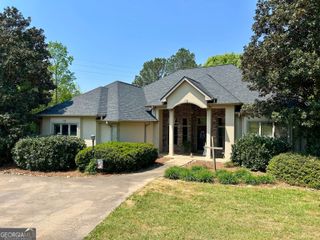 25 Idlewood Lane, Hartwell, GA 30643