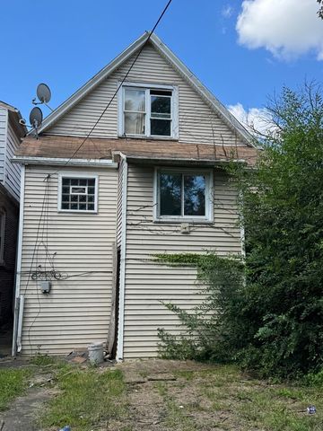 6905 S Woodlawn Avenue, Chicago, IL 60637