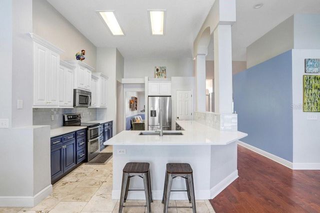 16906 EQUESTRIAN TRAIL, Odessa, FL 33556