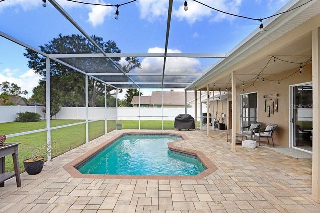 16906 EQUESTRIAN TRAIL, Odessa, FL 33556