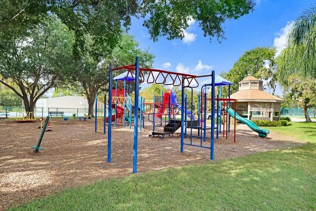 16906 EQUESTRIAN TRAIL, Odessa, FL 33556