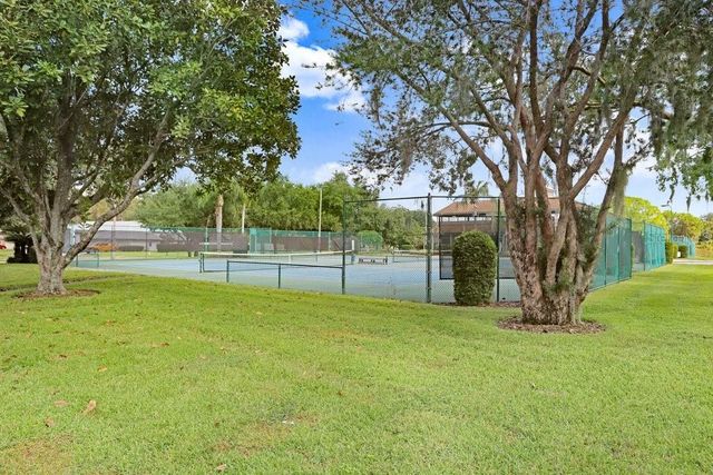 16906 EQUESTRIAN TRAIL, Odessa, FL 33556