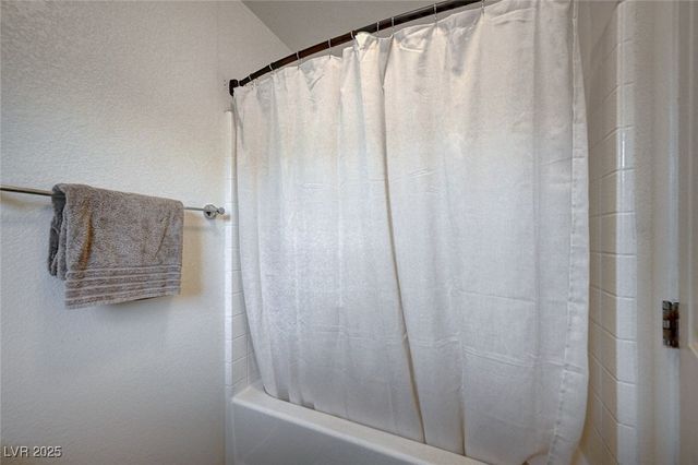 9310 Pinarello Street, Las Vegas, NV 89178