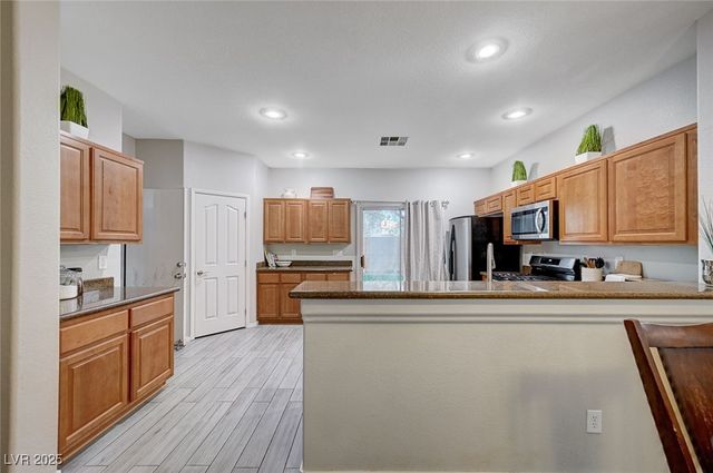 9310 Pinarello Street, Las Vegas, NV 89178