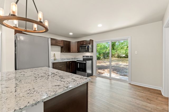 606 McEachern Heights, Marion, SC 29571