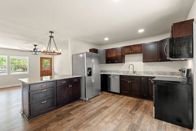 606 McEachern Heights, Marion, SC 29571