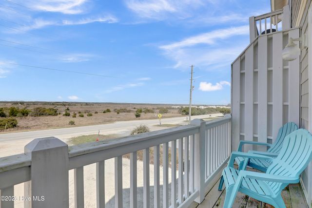 3870 Island Drive, Sneads Ferry, NC 28460