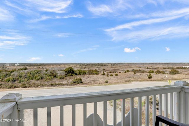 3870 Island Drive, Sneads Ferry, NC 28460