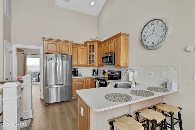 3870 Island Drive, Sneads Ferry, NC 28460