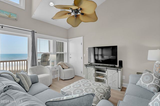 3870 Island Drive, Sneads Ferry, NC 28460