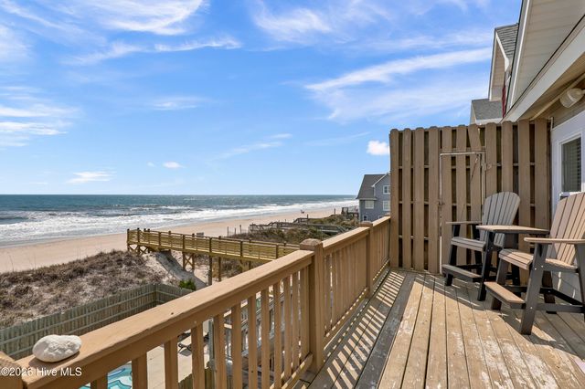 3870 Island Drive, Sneads Ferry, NC 28460