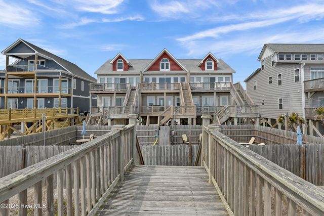 3870 Island Drive, Sneads Ferry, NC 28460