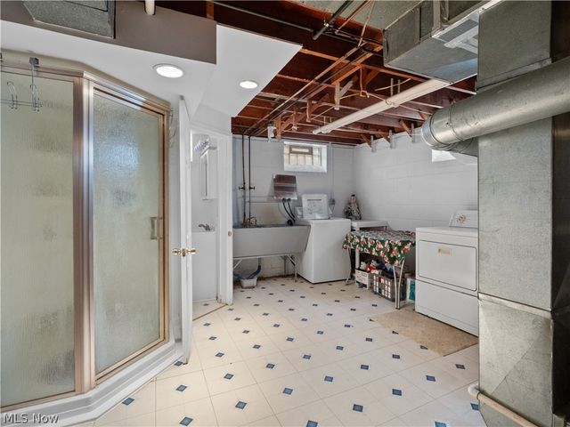 3406 Marioncliff Drive, Parma, OH 44134