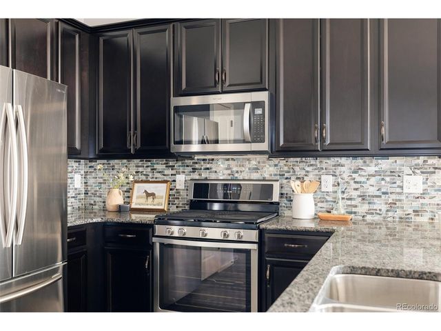 9300 E 61st Ave, Denver, CO 80238