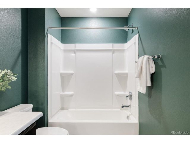 9300 E 61st Ave, Denver, CO 80238