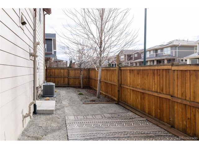 9300 E 61st Ave, Denver, CO 80238