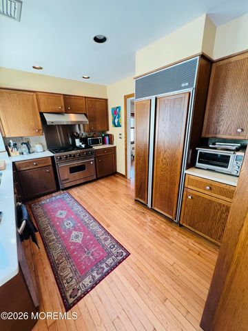 282 Lenox Avenue, Long Branch, NJ 07740