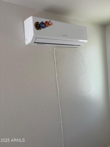 3319 W EDGEMONT Avenue, Phoenix, AZ 85009