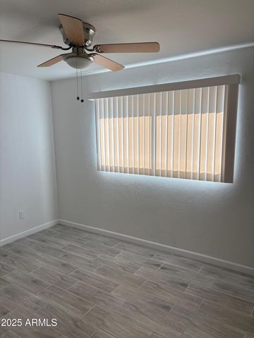 3319 W EDGEMONT Avenue, Phoenix, AZ 85009