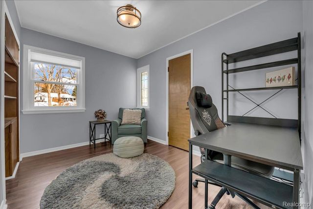 62 Barrington Road, Bloomfield Hills, MI 48302