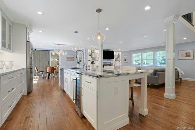 250 Evandale Road, Scarsdale, NY 10583