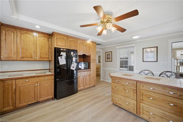 7 Bedford RD, Newport News, VA 23601