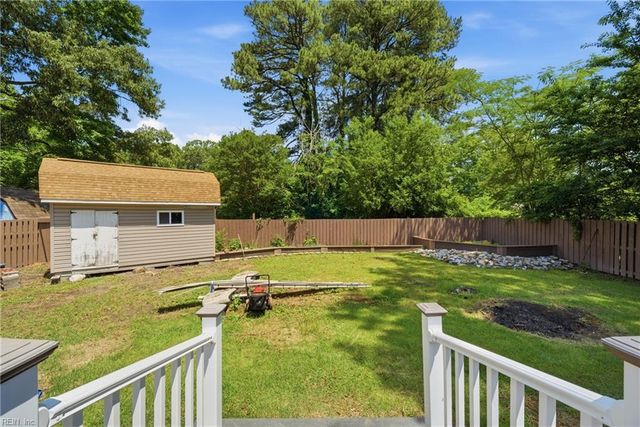 7 Bedford RD, Newport News, VA 23601
