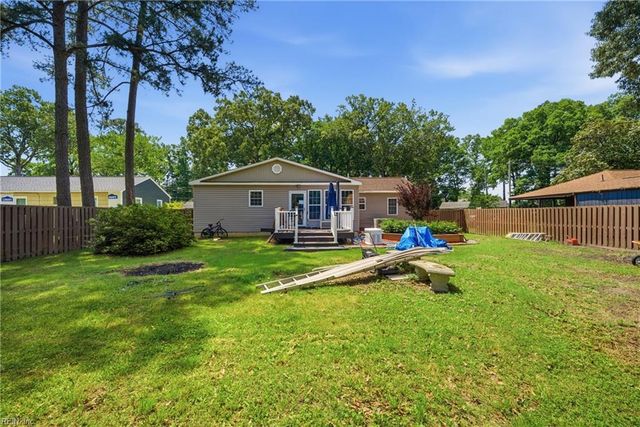 7 Bedford RD, Newport News, VA 23601