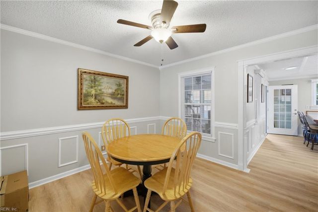 7 Bedford RD, Newport News, VA 23601