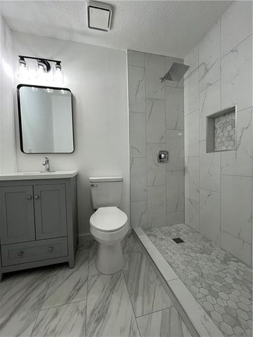 1001 Park Gate Place, Stone Mountain, GA 30083