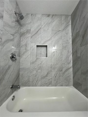 1001 Park Gate Place, Stone Mountain, GA 30083