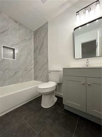 1001 Park Gate Place, Stone Mountain, GA 30083