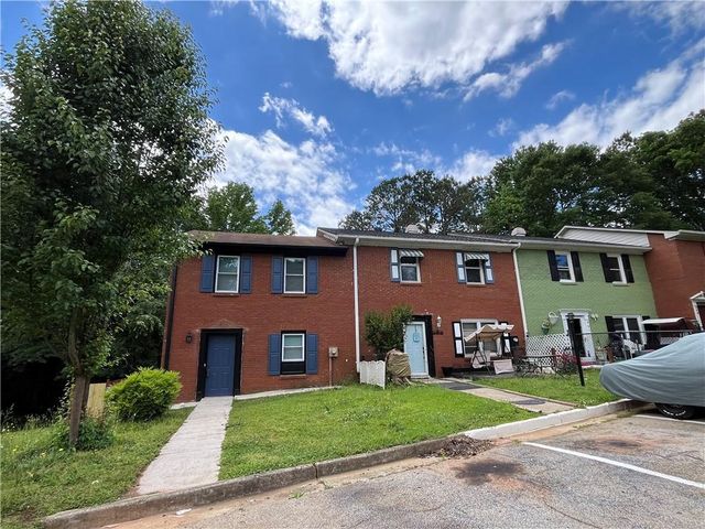 1001 Park Gate Place, Stone Mountain, GA 30083