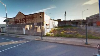 411 Martinlutherkingjr Boulevard, East Orange, NJ 07018