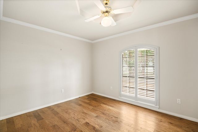 105 Casas Del Sur Street, Granbury, TX 76049