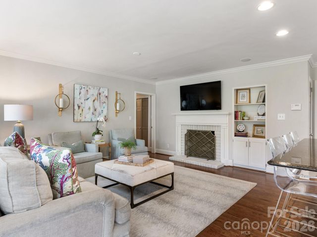 421 Merwick Circle, Charlotte, NC 28211