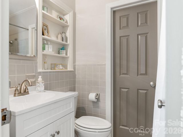 421 Merwick Circle, Charlotte, NC 28211