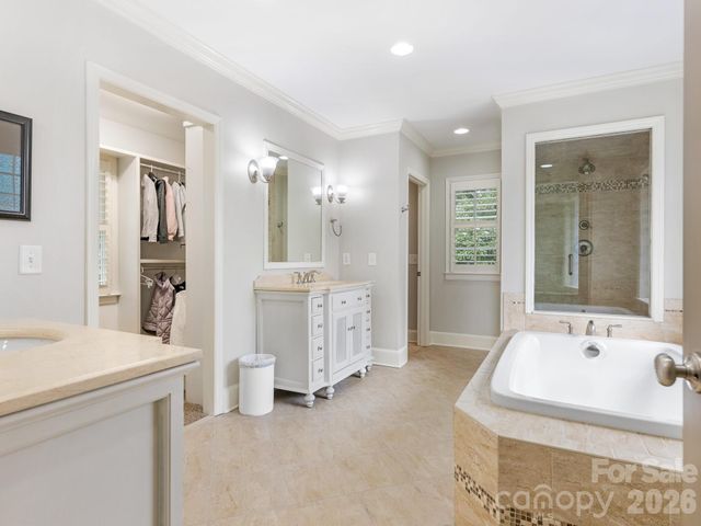 421 Merwick Circle, Charlotte, NC 28211