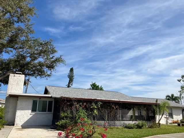 4705 LEMON BAY DRIVE, Venice, FL 34293