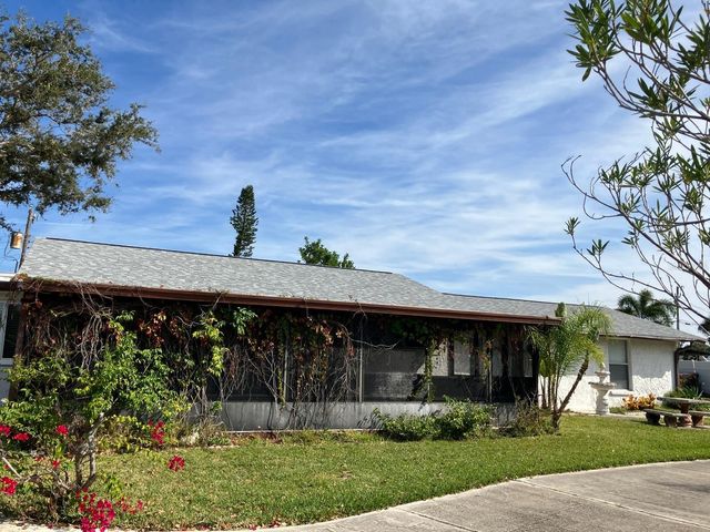 4705 LEMON BAY DRIVE, Venice, FL 34293