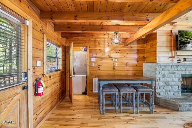 2867 Eagle Crest Way Way, Sevierville, TN 37876