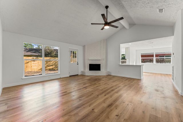 13307 N Thorntree Drive, Houston, TX 77015