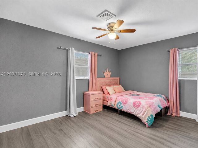 2641 NW 21st St, Fort Lauderdale, FL 33311