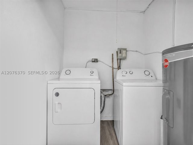 2641 NW 21st St, Fort Lauderdale, FL 33311
