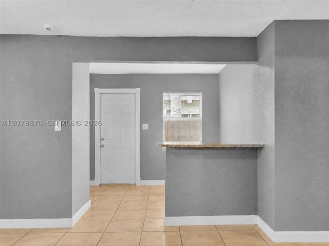 2641 NW 21st St, Fort Lauderdale, FL 33311