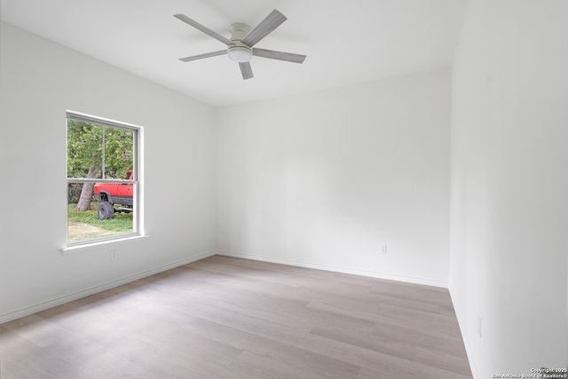 223 Florencia Ave, San Antonio, TX 78228