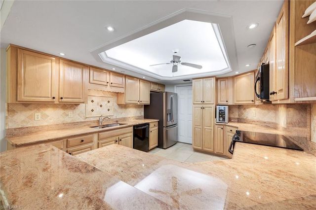 26900 Wedgewood DR # 305, Bonita Springs, FL 34134