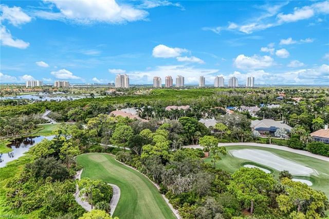 26900 Wedgewood DR # 305, Bonita Springs, FL 34134