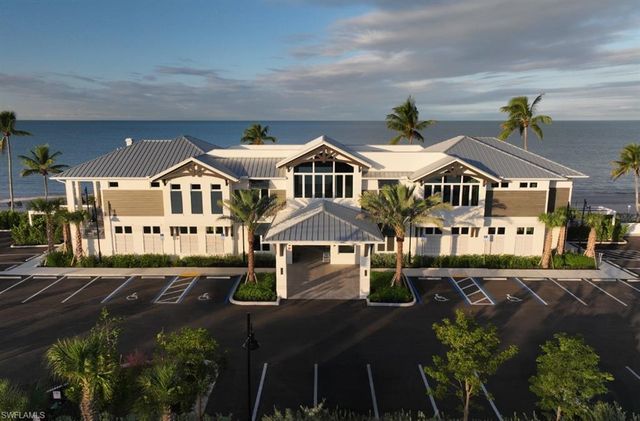 26900 Wedgewood DR # 305, Bonita Springs, FL 34134