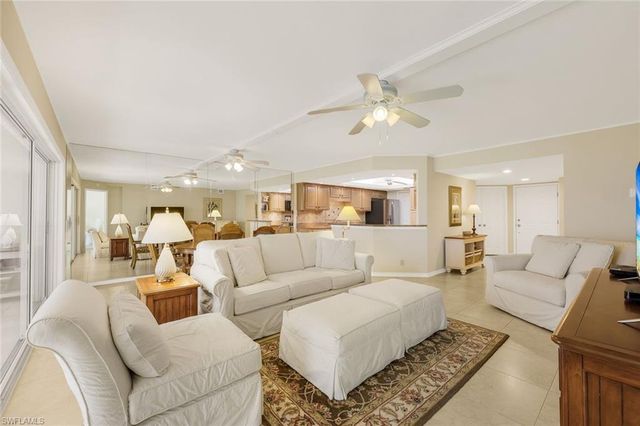 26900 Wedgewood DR # 305, Bonita Springs, FL 34134